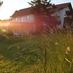 Gasthof-pension Zum Haugstein - Familie Eder Vendégház