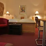 Gasthof-pension Zum Haugstein - Familie Eder Vendégház