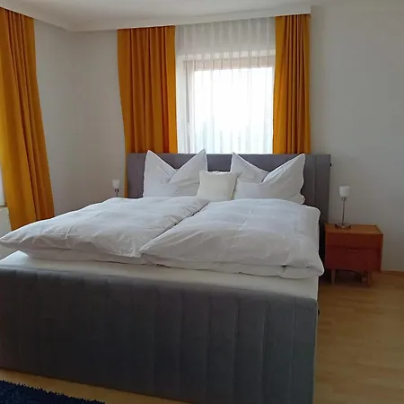 Penzion Gasthof-pension Zum Haugstein - Familie Eder Engelhartszell