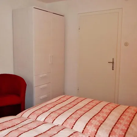 Gasthof-pension Zum Haugstein - Familie Eder Гостевой дом 3*