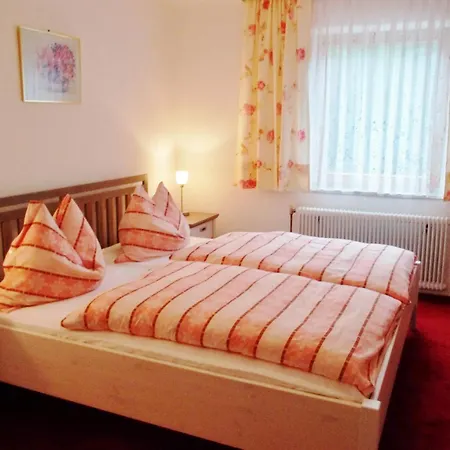 Gasthof-pension Zum Haugstein - Familie Eder Πανσιόν