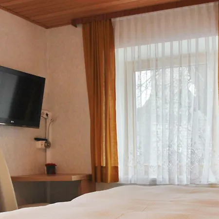Gasthof-pension Zum Haugstein - Familie Eder Гостевой дом Энгельхартсцелль