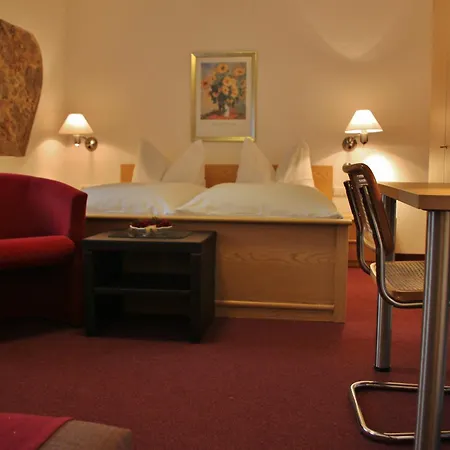 Gasthof-pension Zum Haugstein - Familie Eder Гостевой дом