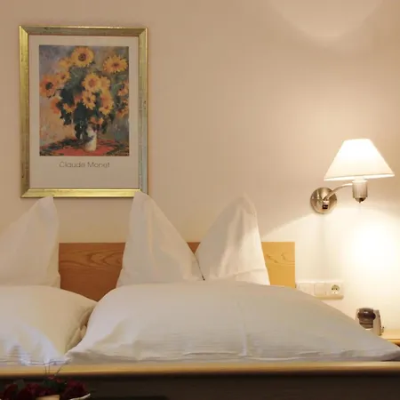 Gasthof-pension Zum Haugstein - Familie Eder 3* Энгельхартсцелль