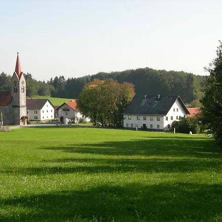 Πανσιόν Gasthof-pension Zum Haugstein - Familie Eder 3*