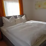 Gasthof-pension Zum Haugstein - Familie Eder Pensión