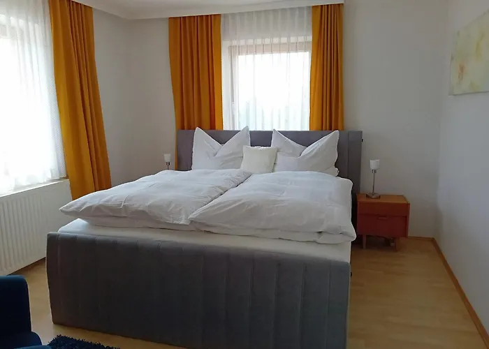 بيت ضيافة Gasthof-pension Zum Haugstein - Familie Eder إنغليهارتزيل