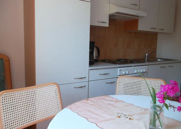 Gasthof-pension Zum Haugstein - Familie Eder بيت ضيافة