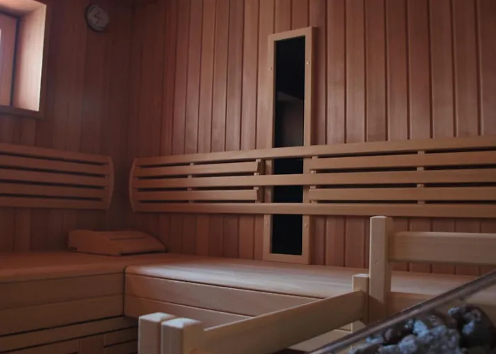 بيت ضيافة Gasthof-pension Zum Haugstein - Familie Eder إنغليهارتزيل