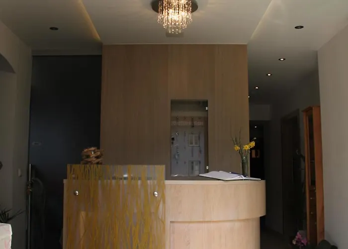 بيت ضيافة Gasthof-pension Zum Haugstein - Familie Eder إنغليهارتزيل